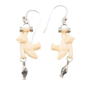Zealandia Sterling Silver First Catch Bear Bone Dangle Earrings and Pendant Neck